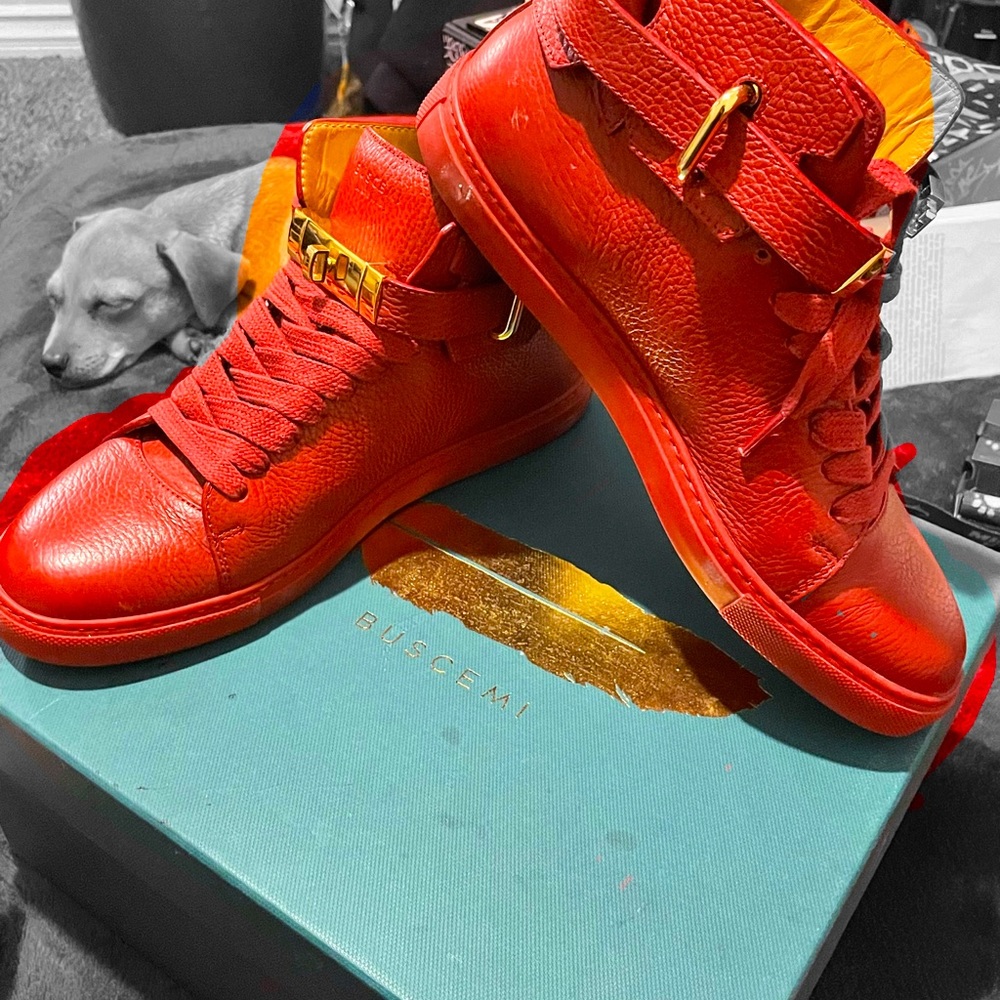 Buscemi's 100mm model